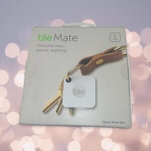 TILE MATE Model T3001 Bluetooth Item Tracker Key Phone Finder IOS Android New